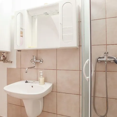 Bedrč 3* Benesov (Central Bohemian)