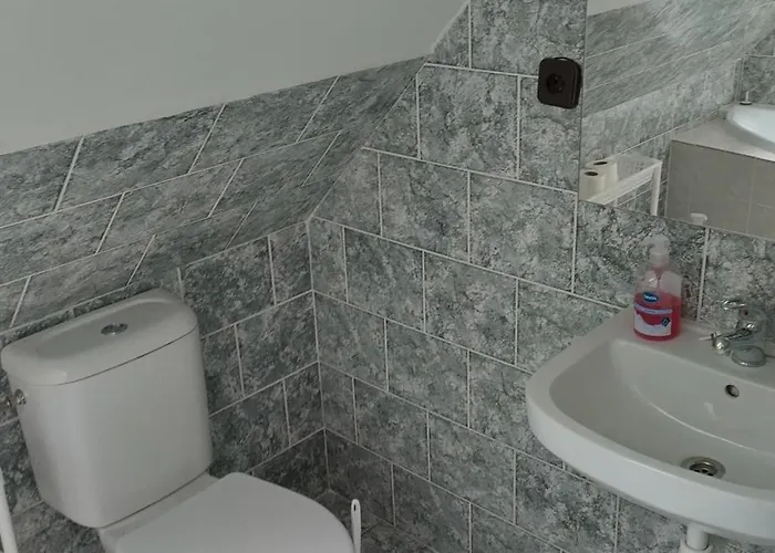 בית הארחה Bedrc בנסוב