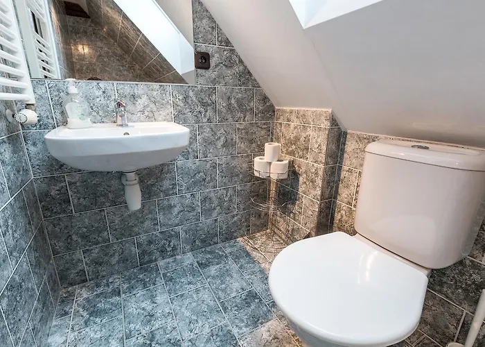 Bedrč Gasthof Benesov (Central Bohemian)