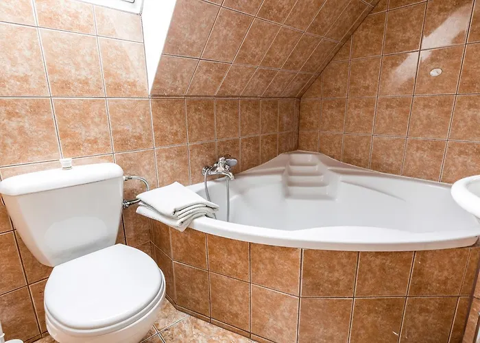 Gasthof Bedrč Benesov (Central Bohemian)