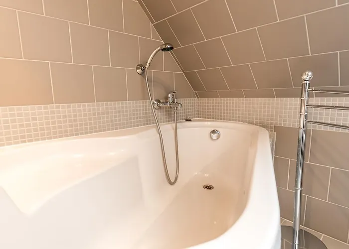 Bedrc בית הארחה בנסוב